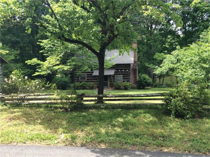 726 Normandy Trail, Lavonia, GA 30553