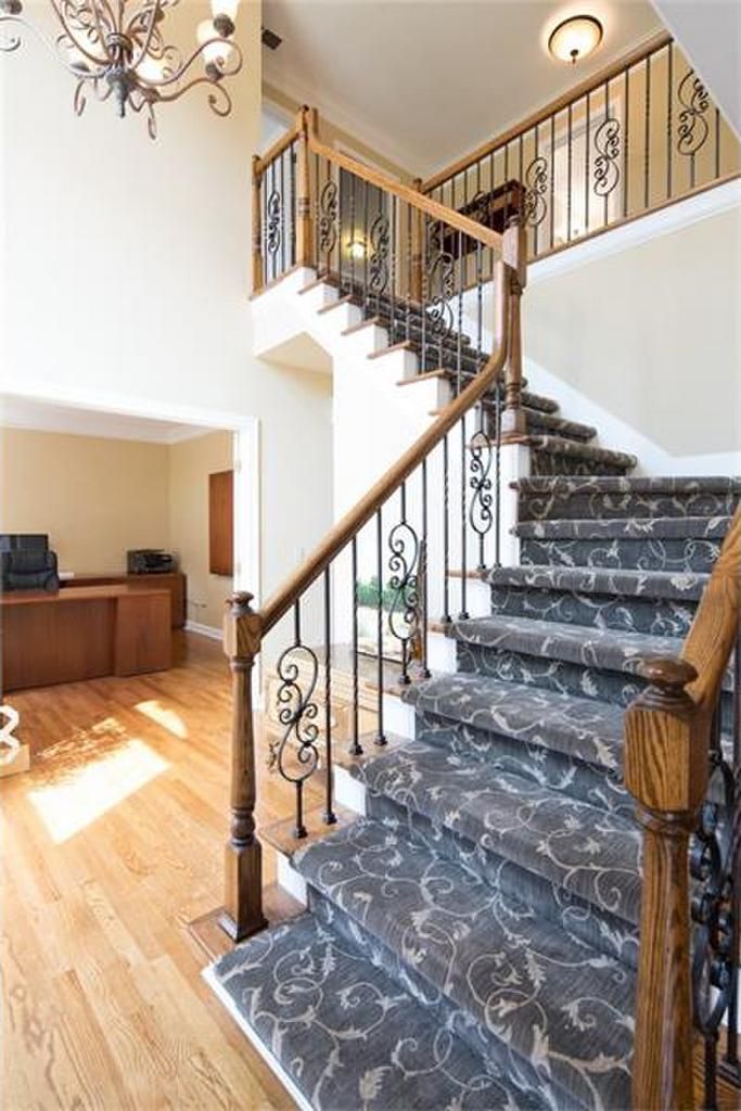 215 Skidaway Court, Alpharetta, GA 30022