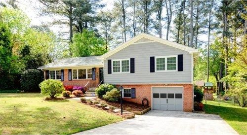 3526 Creekview Circle, Stone Mountain, GA 30083