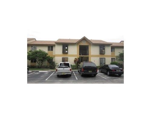 719 Gardens Dr # 203, Pompano Beach, FL 33069