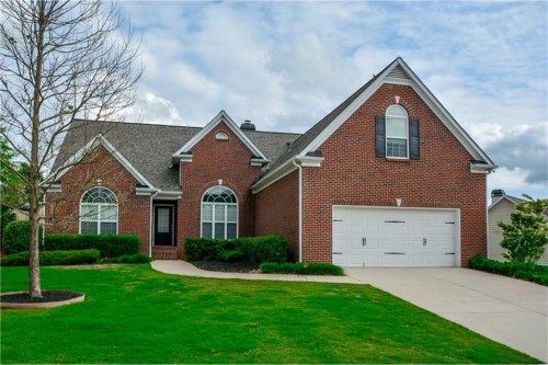 4256 Crestwood Bend Circle, Buford, GA 30518