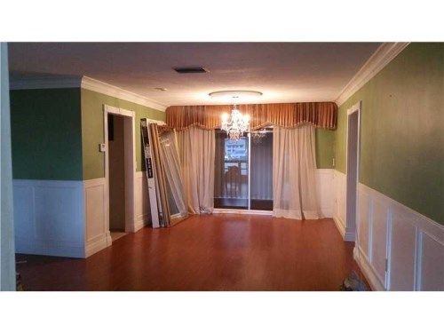 7637 Biltmore Blvd, Hollywood, FL 33023