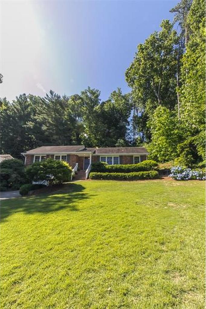 825 Starlight Drive, Atlanta, GA 30342