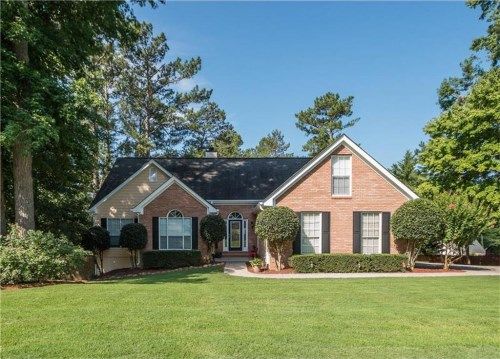 1710 Huntington Hill Trace, Buford, GA 30519