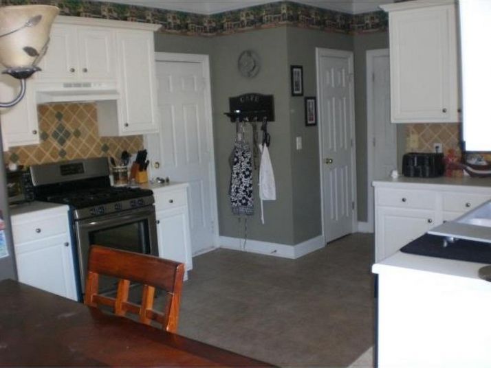 316 Hemington Way, Buford, GA 30518