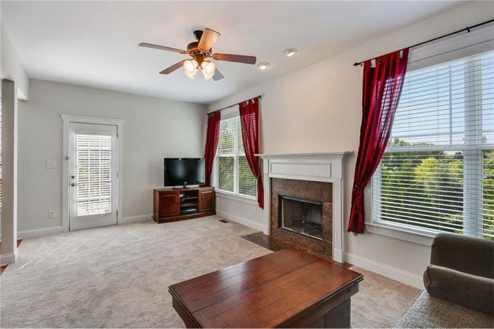 1713 Boulder Walk Lane, Atlanta, GA 30316