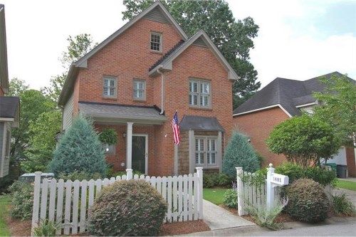 1405 Camden Walk, Decatur, GA 30033