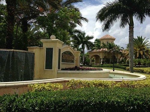 17434 SW 47 CT, Hollywood, FL 33029