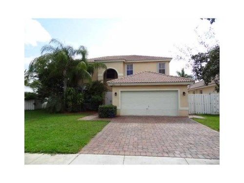 2911 SW 187 Te, Hollywood, FL 33029