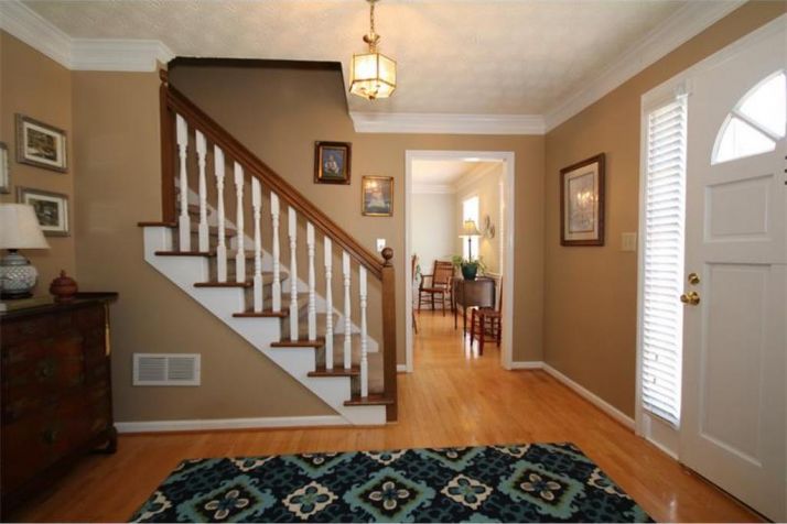 5006 Cross Ridge Court, Woodstock, GA 30188