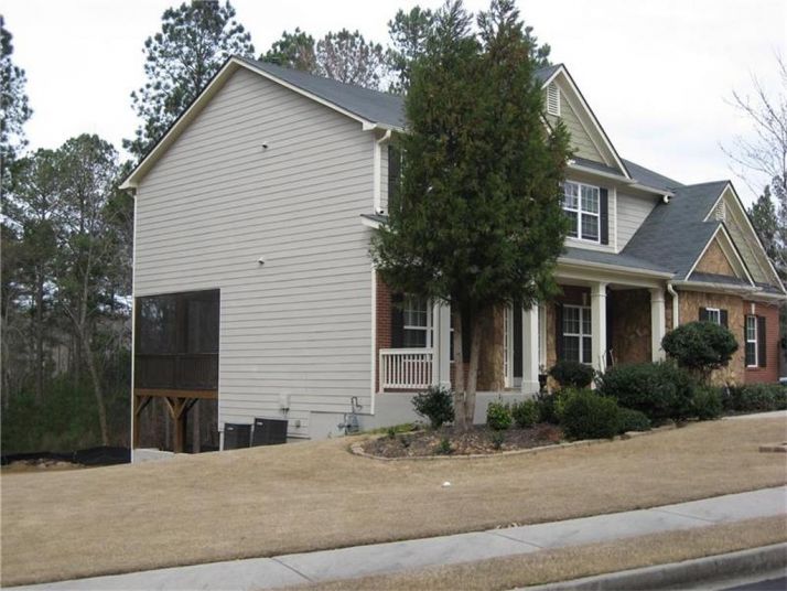 405 Lincolnwood Lane, Acworth, GA 30101