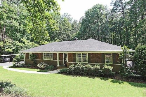 135 Stewart Drive, Atlanta, GA 30342