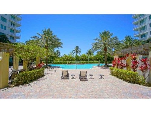 1755 E Hallandale Beach Blv # 306E, Hallandale, FL 33009