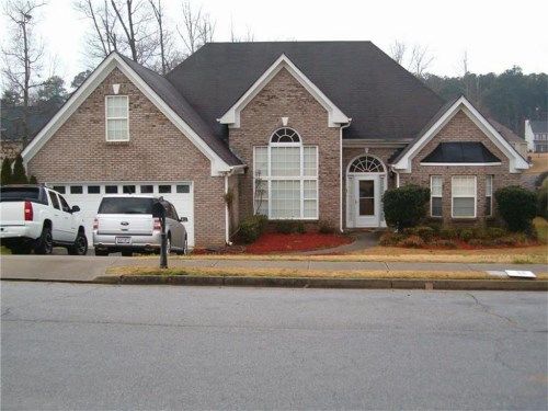 2999 Blue Creek Path, Loganville, GA 30052