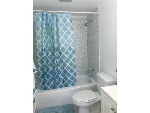 1080 94th St # 510, Miami Beach, FL 33154