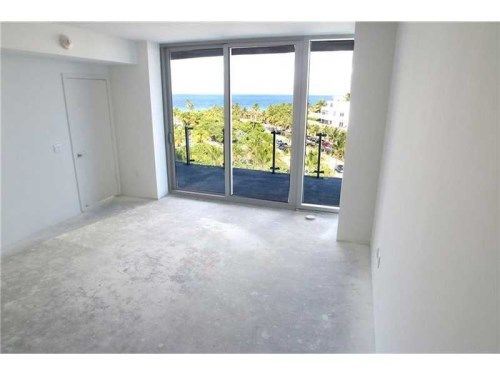 1 Collins Ave # 603, Miami Beach, FL 33139