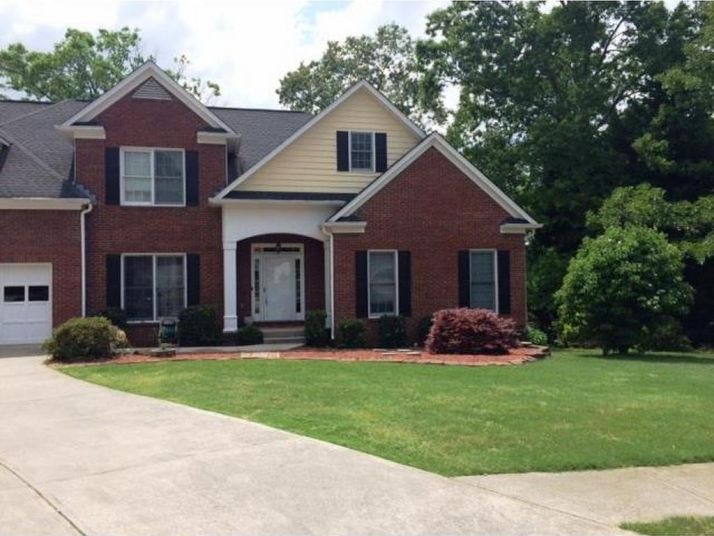 475 Thorntree Pass, Lawrenceville, GA 30043