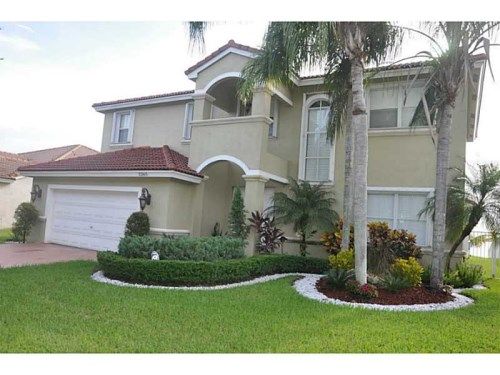 2365 NW 195 AV, Hollywood, FL 33029