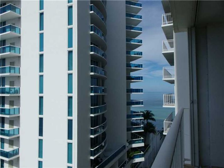 2751 S Ocean Dr # 1003N, Hollywood, FL 33019