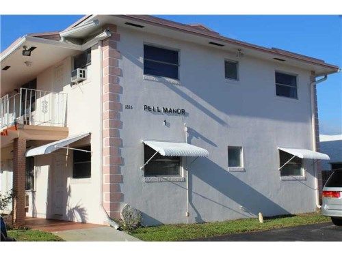 1816 mckinley # 8, Hollywood, FL 33020