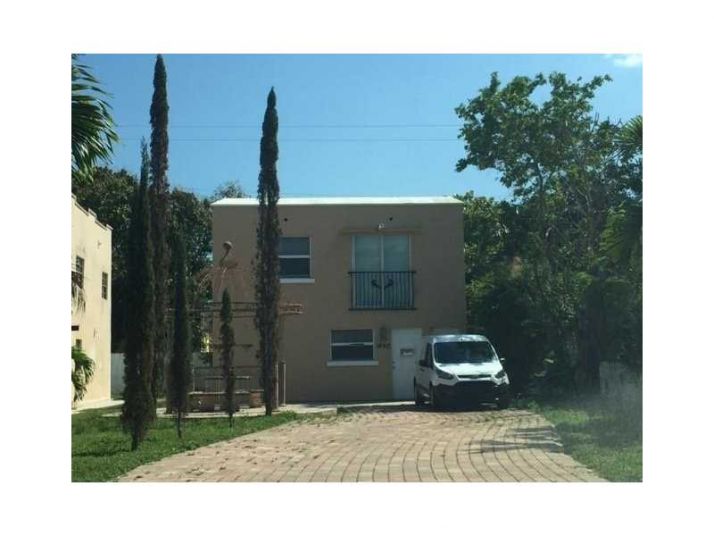 1642 Adams St # A-B, Hollywood, FL 33020