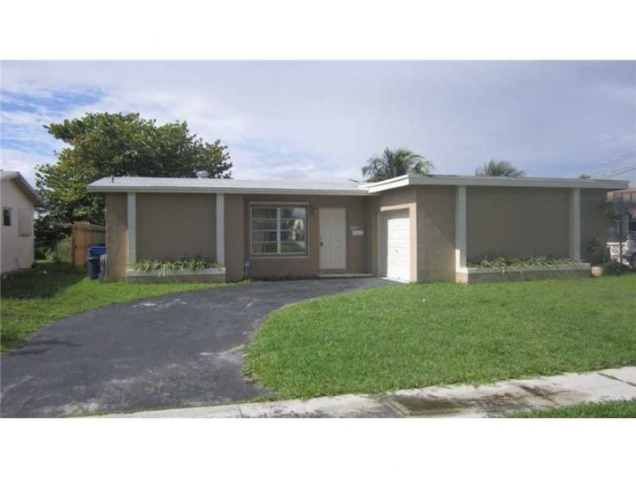 8106 NW 21st Ct, Fort Lauderdale, FL 33322