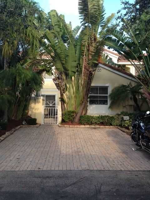 1765 WEEPING WILLOW WY # 1765, Hollywood, FL 33019