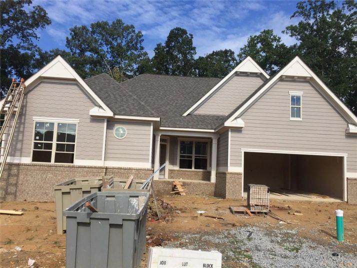 6854 Bent Twig Way, Flowery Branch, GA 30542