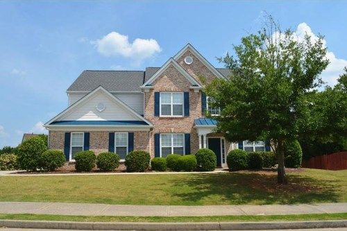 1060 Blackwood Court, Suwanee, GA 30024