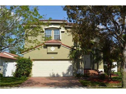 971 NW 185th Ter, Hollywood, FL 33029