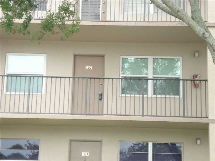 13455 SW 9th Ct # 207J, Hollywood, FL 33027