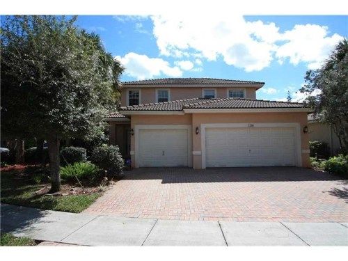 7238 NW 23rd St, Hollywood, FL 33024