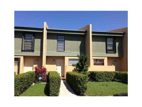 1104 NW 97th Ave # 224, Hollywood, FL 33024