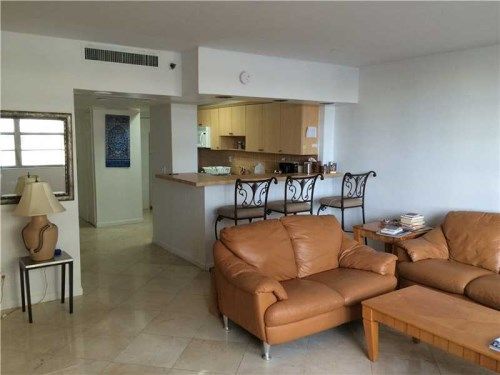 100 Lincoln Rd # 305, Miami Beach, FL 33139