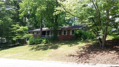 5461 Four Winds Drive Sw, Lilburn, GA 30047