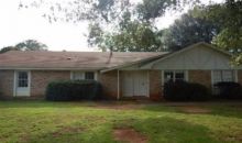 325 Navajo Dr Montgomery, AL 36117