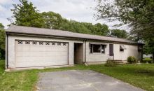 18 Boysenberry Dr Westport, MA 02790