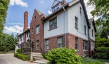 12 Rathbone Pl Grosse Pointe, MI 48230
