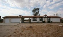 5476 Begonia Road Phelan, CA 92371