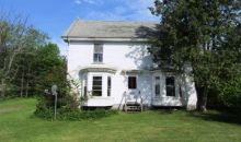 99 Main St Dexter, ME 04930