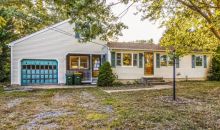 8 Nokomis Trl Smithfield, RI 02917