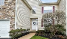 3 Manitou Trl Unit 2 Kings Park, NY 11754