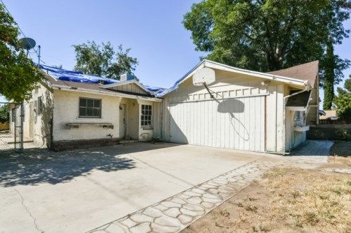 13602 Sayre St, Sylmar, CA 91342