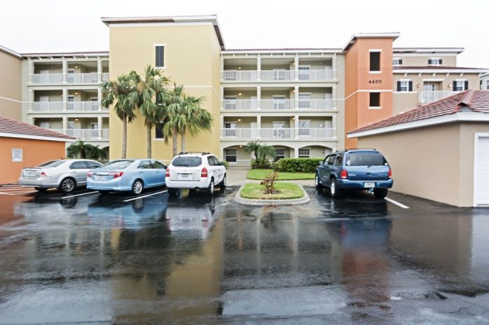 4430 Botanical Place Cir Unit 8101, Naples, FL 34112