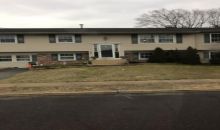 5 Longwood Dr Burlington, NJ 08016