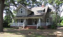 178 W Calhoun St Wadley, GA 30477