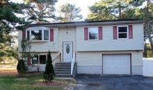 318 Cherokee Dr Browns Mills, NJ 08015