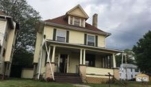 1213 Albert St New Castle, PA 16105