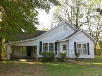 219 Van Voris St, Batesville, MS 38606