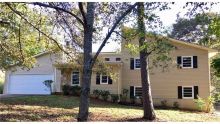 4896 S Bent Pine Ct Douglasville, GA 30135